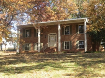  2312 Sycamore Ave NW, Russellville, AL photo