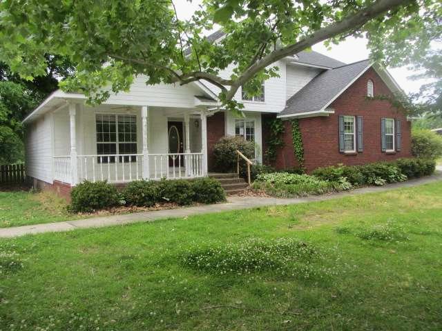  180 Longshore Dr, Anniston, AL photo