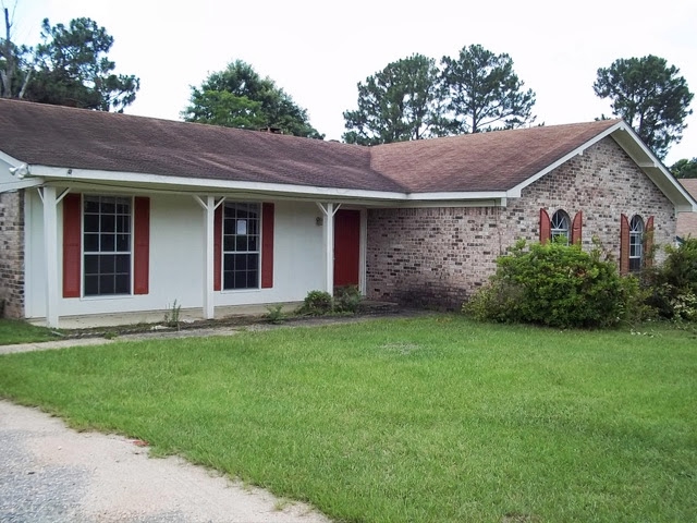  8359 Cottage Hill Rd, Mobile, AL photo