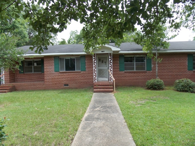  2100 Stringer St, Dothan, AL photo