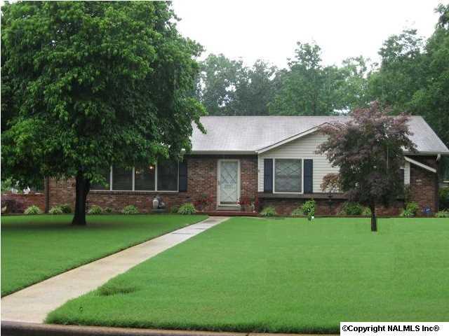  2007 Crestview Drive, Decatur, AL photo