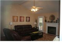  6144 Lindholm Dr S, Mobile, AL 7638033