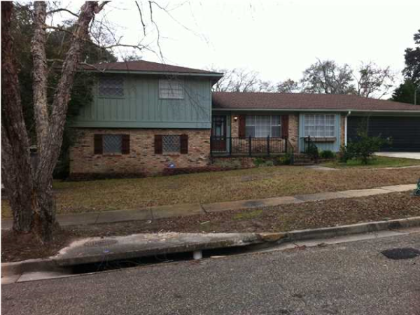  3812 Lansdowne Cir, Mobile, AL photo