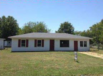  106 W Easy St, Jonesboro, AR photo