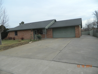  1401 Greenbriar St, Springdale, AR photo