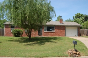  214 East Adobe St, Fayetteville, AR photo