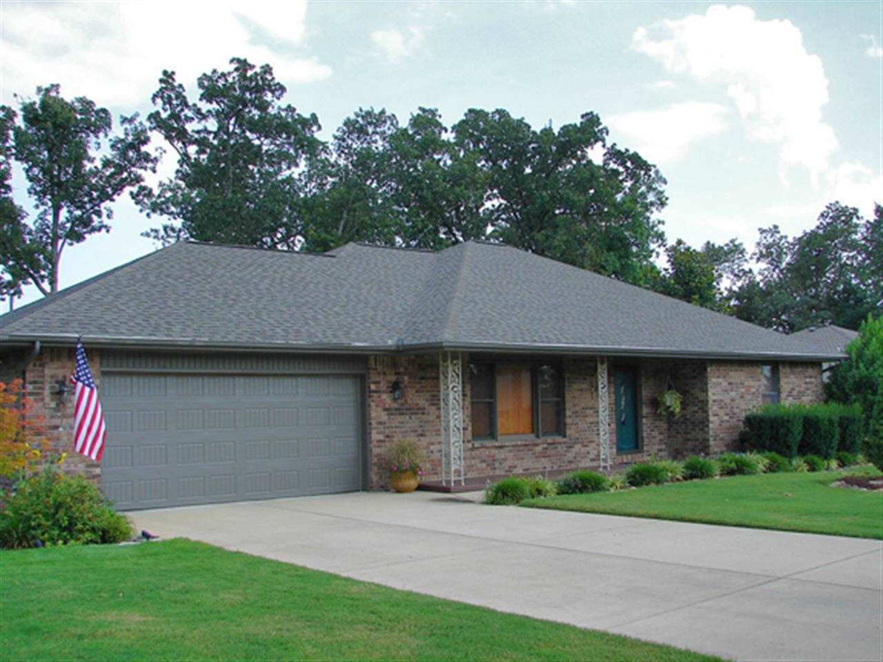  2043 Shadow Oak Drive Dr, Mountain Home, AR photo