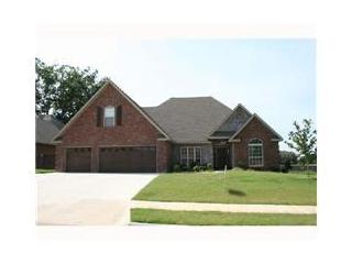  3803 SW Lone Oak Aly, Bentonville, AR photo