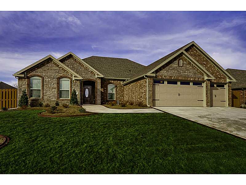  2504 SW CALM RIDGE RD, Bentonville, AR photo