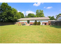  1210 W CHERRY ST, Rogers, AR 6464901