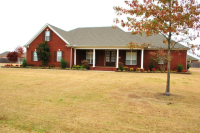  601 N RIVERTRACE, Marion, AR 7988460
