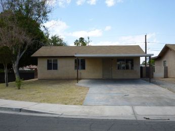  1990 S. 17th Avenue, Yuma, AZ photo