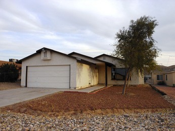  1852 Gem St, Bullhead City, AZ photo