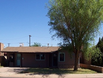  220 W Hillview Street, Winslow, AZ photo