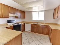  7963 W Mackenzie Dr, Phoenix, Arizona  5133317