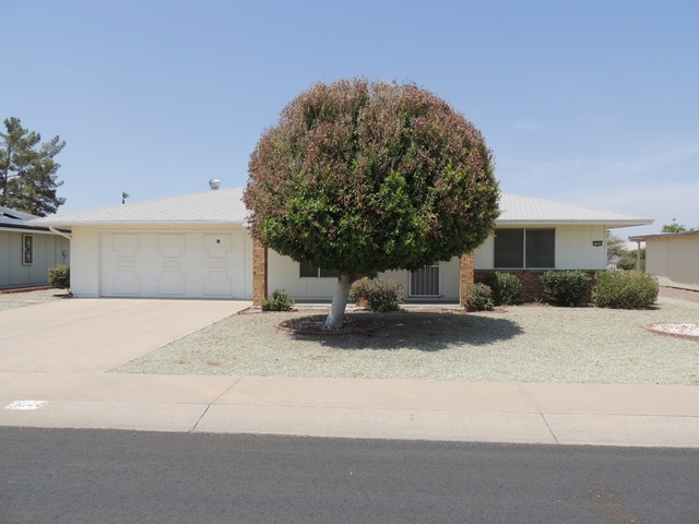  10044 W Oakmont Drive, Sun City, AZ photo