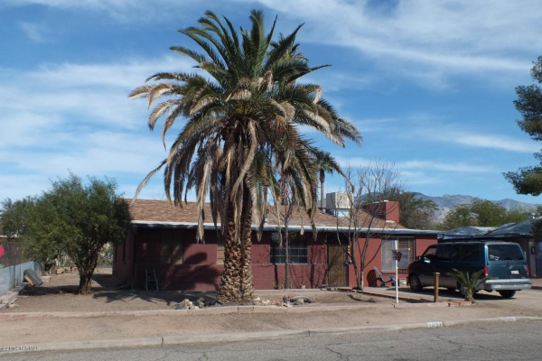  1037 E Simmons, Tucson, AZ photo