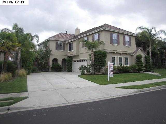  424 Iron Club Dr, Brentwood, CA photo
