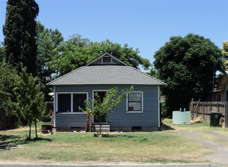  914 Norboe Ave, Corcoran, CA photo