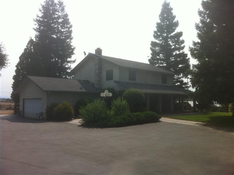  23900 N Mcintire Rd, Clements, CA photo