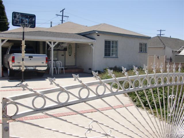 455 Plumtree Dr, Arvin, CA photo