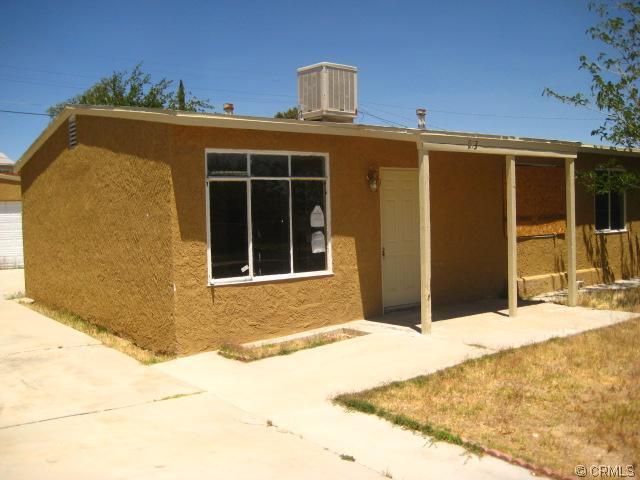  913 Kelly Dr, Barstow, CA photo