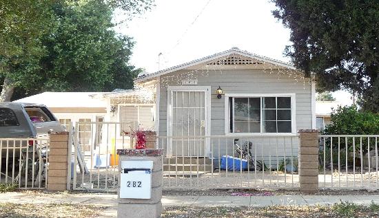  282 East 7th Street, Beaumont, CA photo