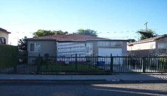 428 West Elm Street, Compton, CA photo