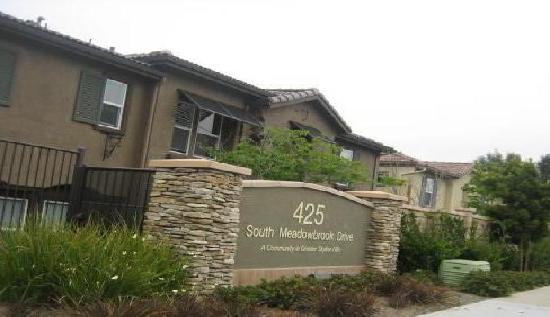  425 South Meadowbrook Drive 121, San Diego, CA photo