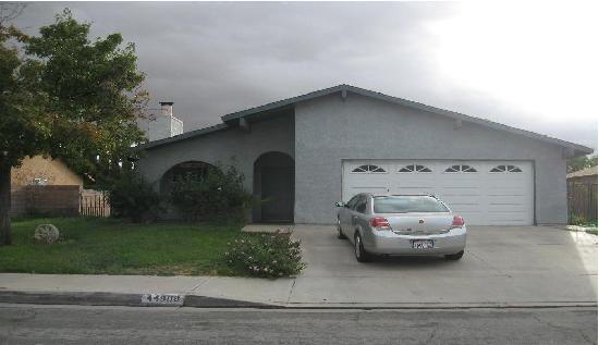  44908 Logue Avenue, Lancaster, CA photo