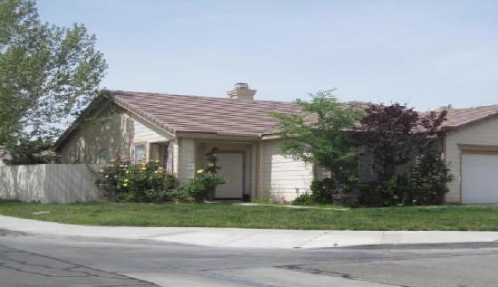  1716 Stratford Street, Lancaster, CA photo