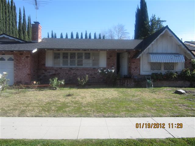  8400 Owensmouth Ave, Los Angeles, CA photo