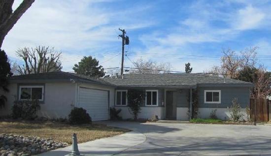  43623 Fern Avenue, Lancaster, CA photo