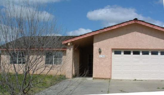  1396 Stanford Place, Hanford, CA photo
