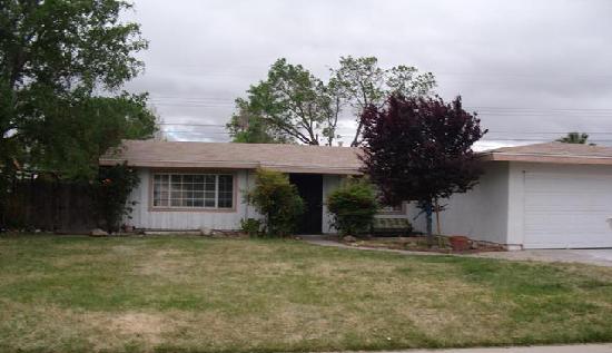  422 E Kildare St, Lancaster, CA photo