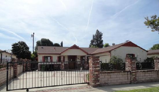  7854 Chastain Ave, Los Angeles, CA photo
