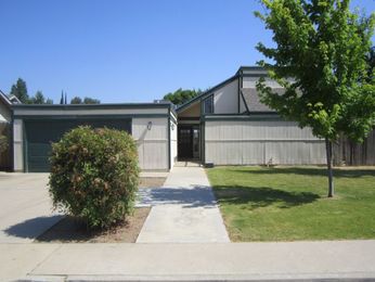  3530 E Stapp Avenue, Visalia, CA photo