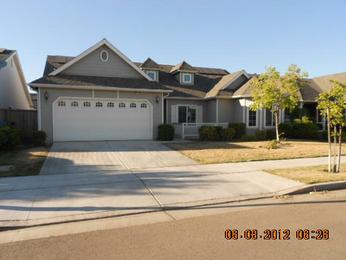  386 E Stanley Ave, Reedley, CA photo
