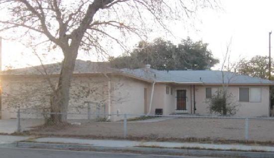  1233 Sims Street, Ridgecrest, CA photo