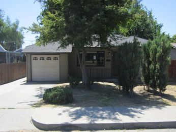  903 S Edison Street, Visalia, CA photo