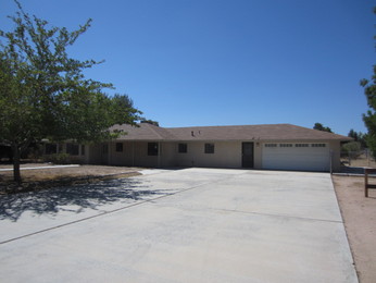  15994 Cactus Street, Hesperia, CA photo