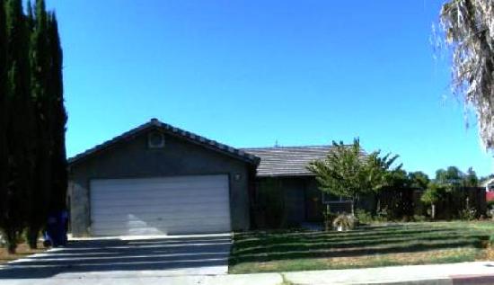  1080 East Red Beaut Avenue, Reedley, CA photo