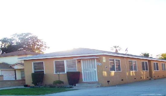  10235 San Carlos Avenue # Abc, South Gate, CA photo