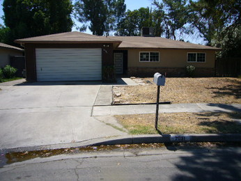  2031 West Donner Avenue, Fresno, CA photo