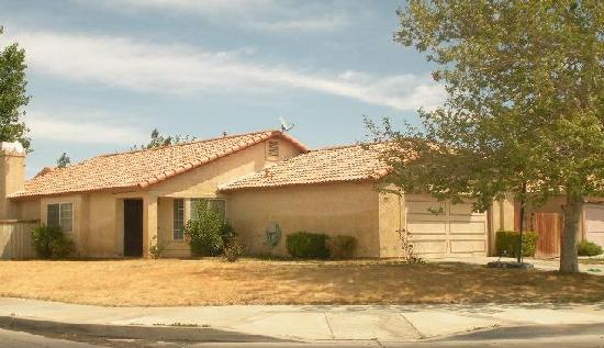  2251 Tucson Street, Lancaster, CA photo