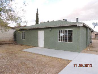  16460 Pine St, Hesperia, CA photo