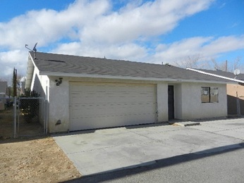  44610 & 44616 Elm Avenue, Lancaster, CA photo