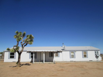 57586 Sunny Sands Drive, Yucca Valley, CA photo