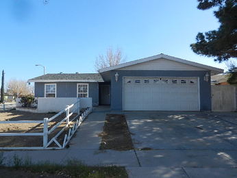  732 W Avenue H7, Lancaster, CA photo