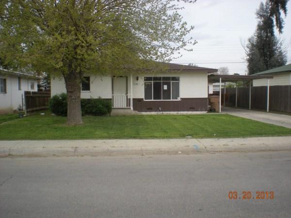  108 Griffiths St, Bakersfield, California  photo